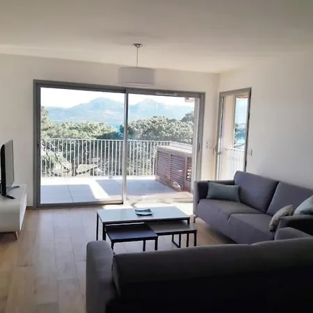 Apartment Avec Vue Exceptionnelle, A 50 M Calvi (Corsica)