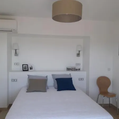 Apartment Avec Vue Exceptionnelle, A 50 M *