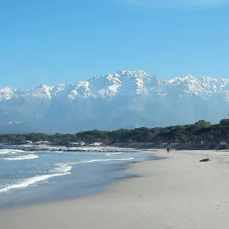 Avec Vue Exceptionnelle, A 50 M Apartmán